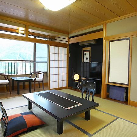 Ryokan Marukyo Fujiwara Exterior photo